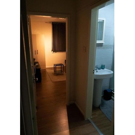 Comfy Apartment In Central Лондон Екстер'єр фото